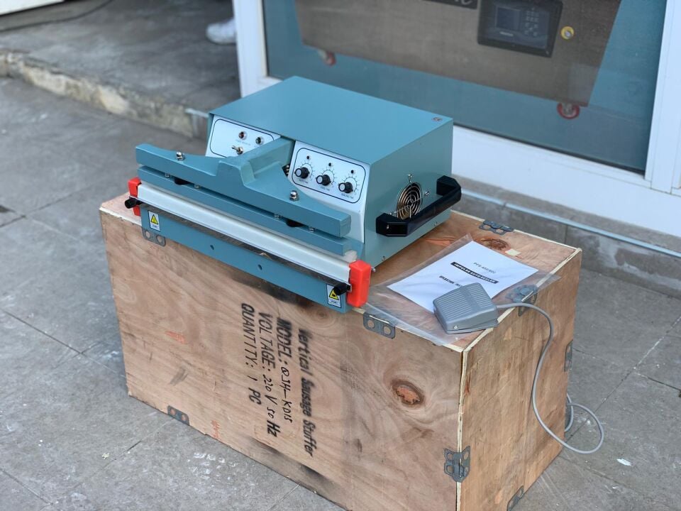 Lavion PFS-450T Elektronik Pedallı Poşet Yapıştırma Makinesi 45 Cm