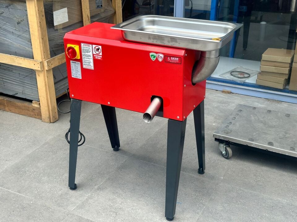 Arsel Saatte 800 Kg Ayaklı Domates Biber Salçası Çekme Makinesi