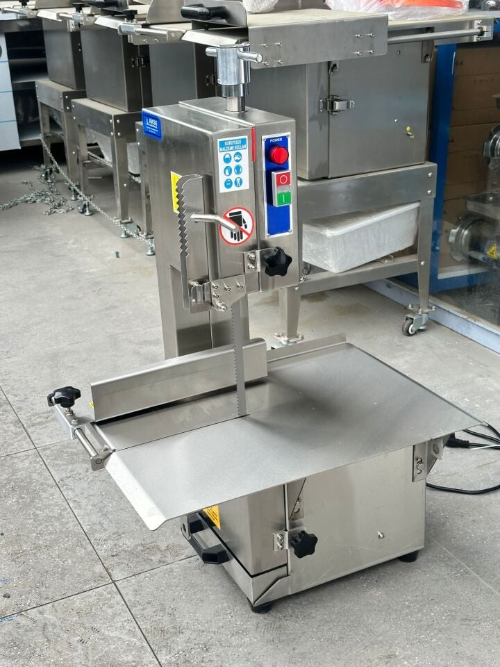 Lavion Paslanmaz Et ve Kemik Kesme Testeresi 220 Volt