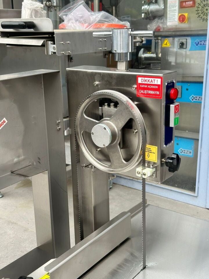 Lavion Paslanmaz Et ve Kemik Kesme Testeresi 380 Volt