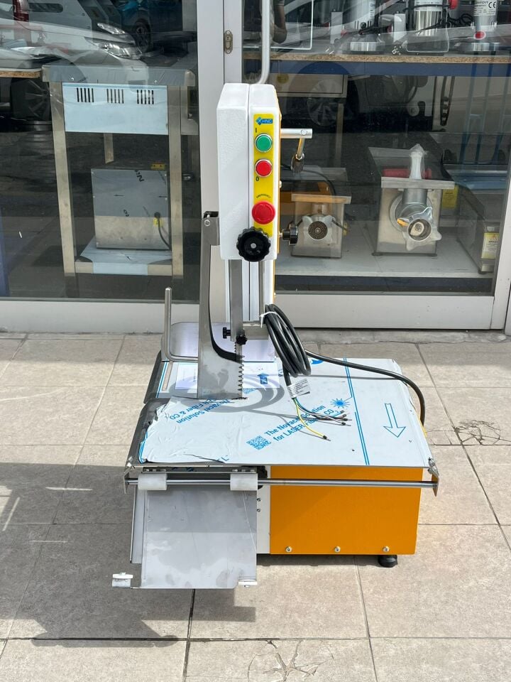 Hnc Elit Otomatik Gergili Et Kemik Testeresi 220 V